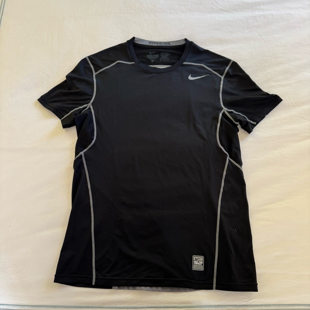 Nike Pro Combat Dri-fit - Men’s - Medium (fitted)
